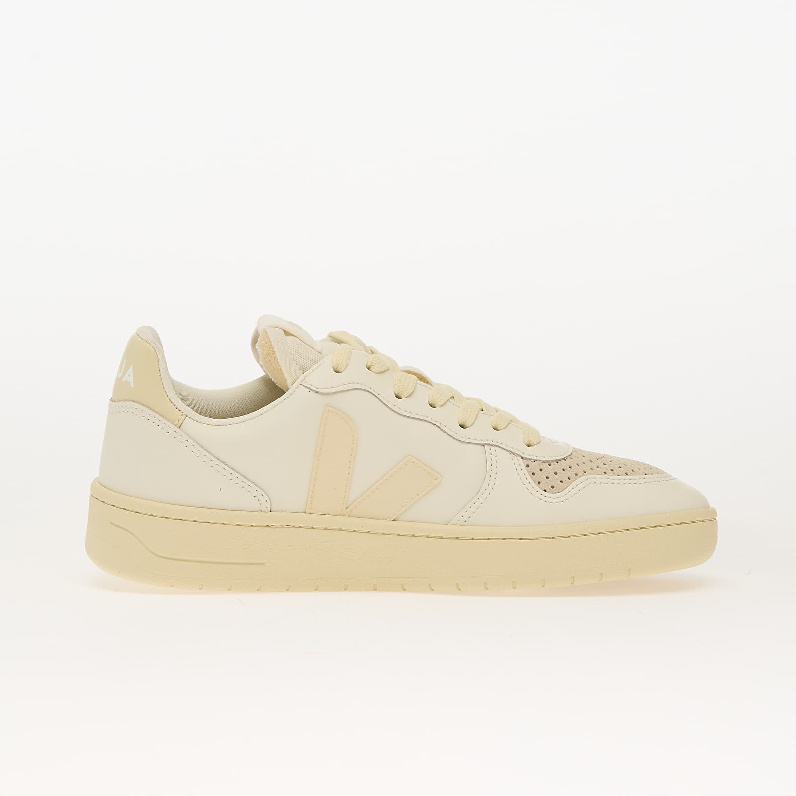 Men's sneakers and shoes Veja V-10 Leather Pure_Calcaire