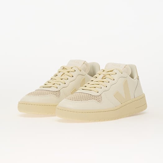 VEJA V-10 EU40 レザースニーカー 楽天市場】【アウトレット！30%OFF】ヴェジャ ベジャ VEJA V-10