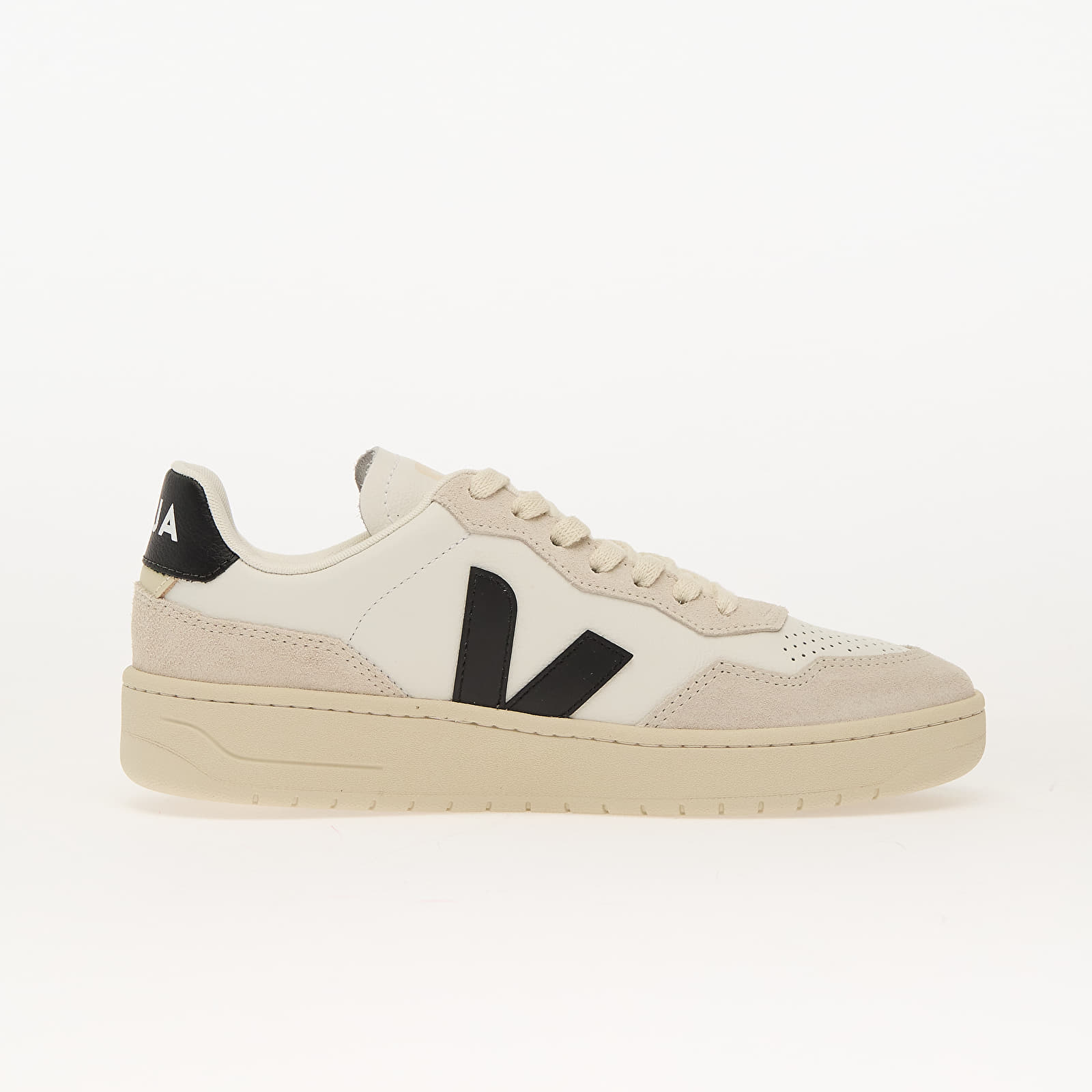 Women's sneakers and shoes Veja W V-90 O.T. Leather White_Black