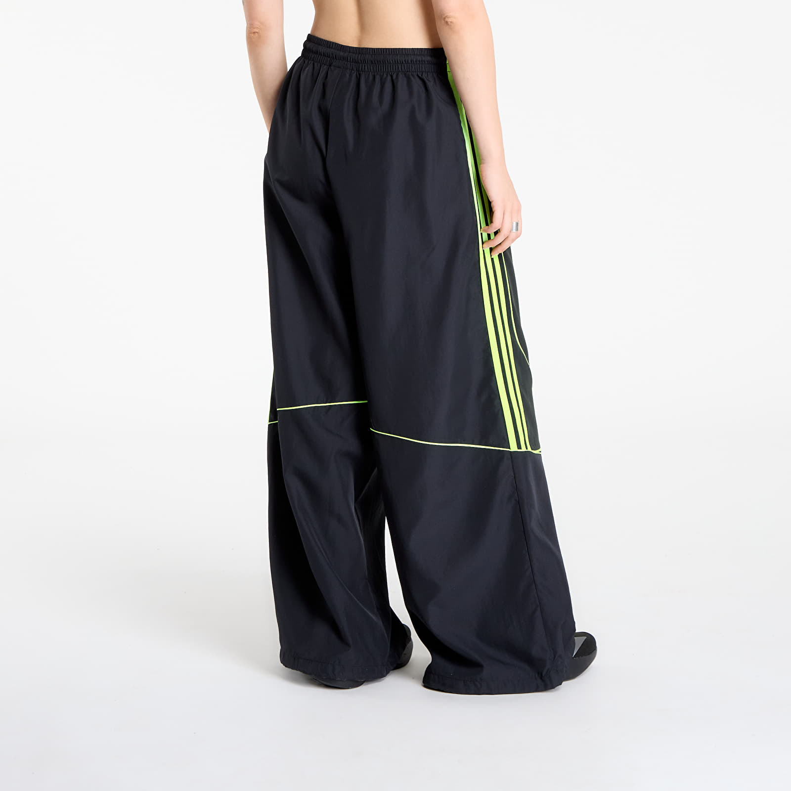 Women's Trousers adidas Teamgeist Trackpant Black/ Siggnr
