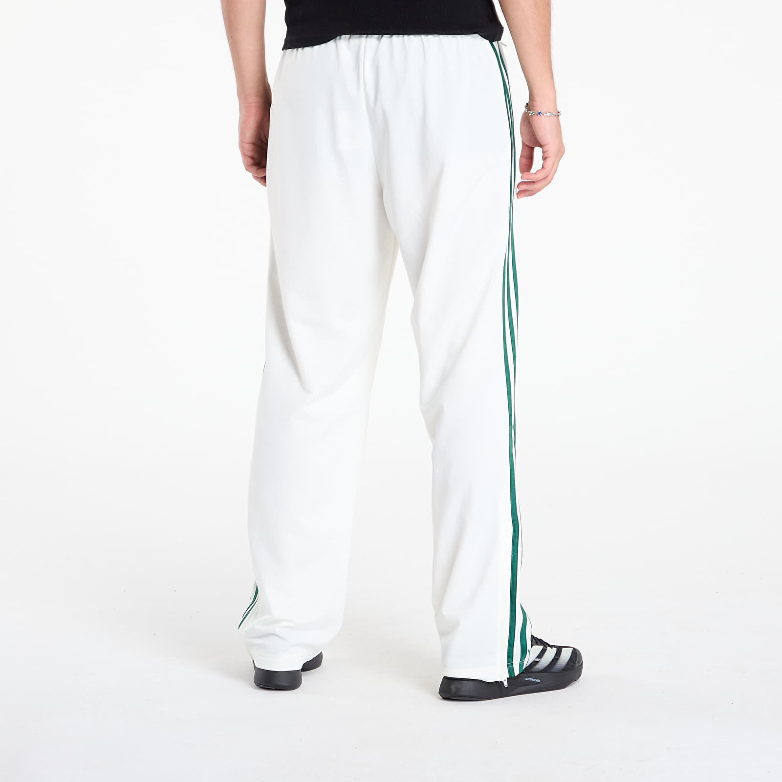 Мъжки панталон adidas Adicolor Classics Firebird Track Tracksuit Bottoms Off White