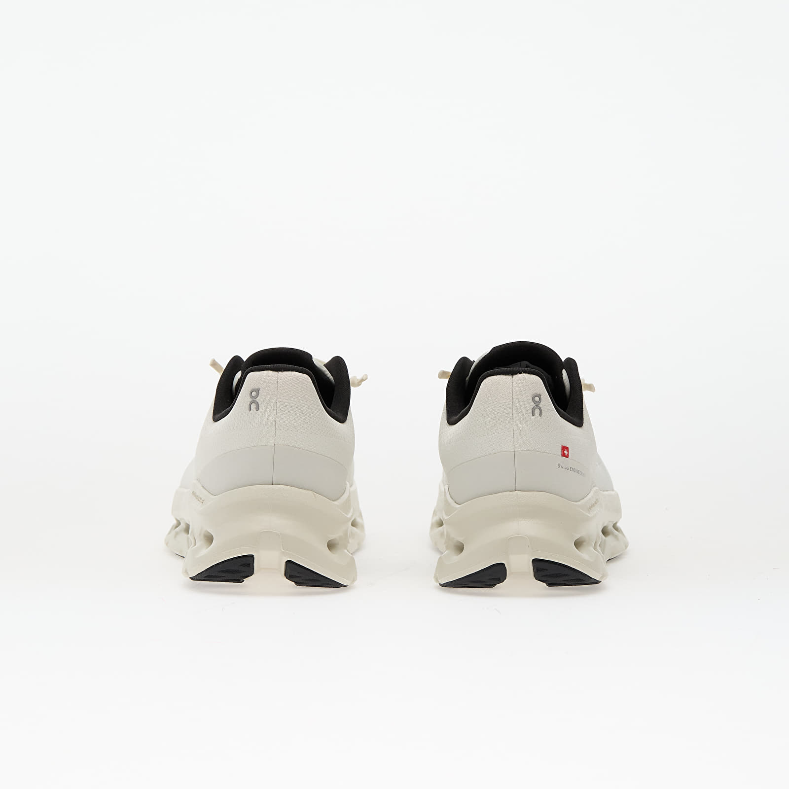 Men's sneakers and shoes On M Cloudtilt Pearl/ Ice