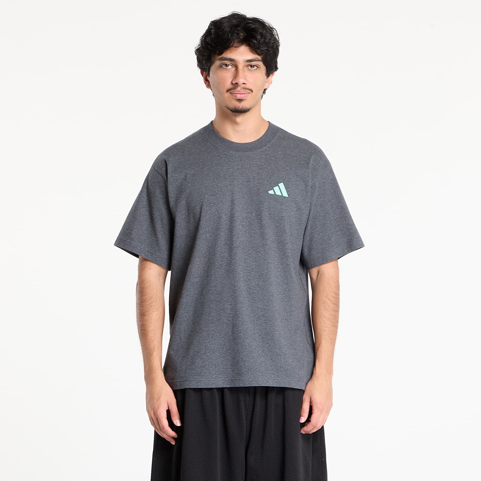 T-Shirts adidas Mercedes - AMG Petronas Formula One Team Premium Sweat T-Shirt Dark Grey Heather