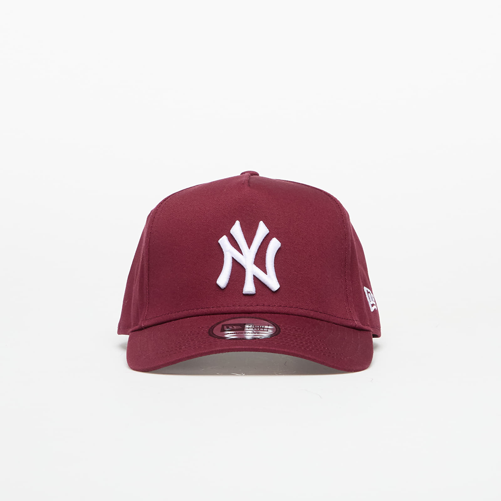 Men's caps New Era New York Yankees 9FORTY Aframe Essential Cap Frosted Burgundy/ White