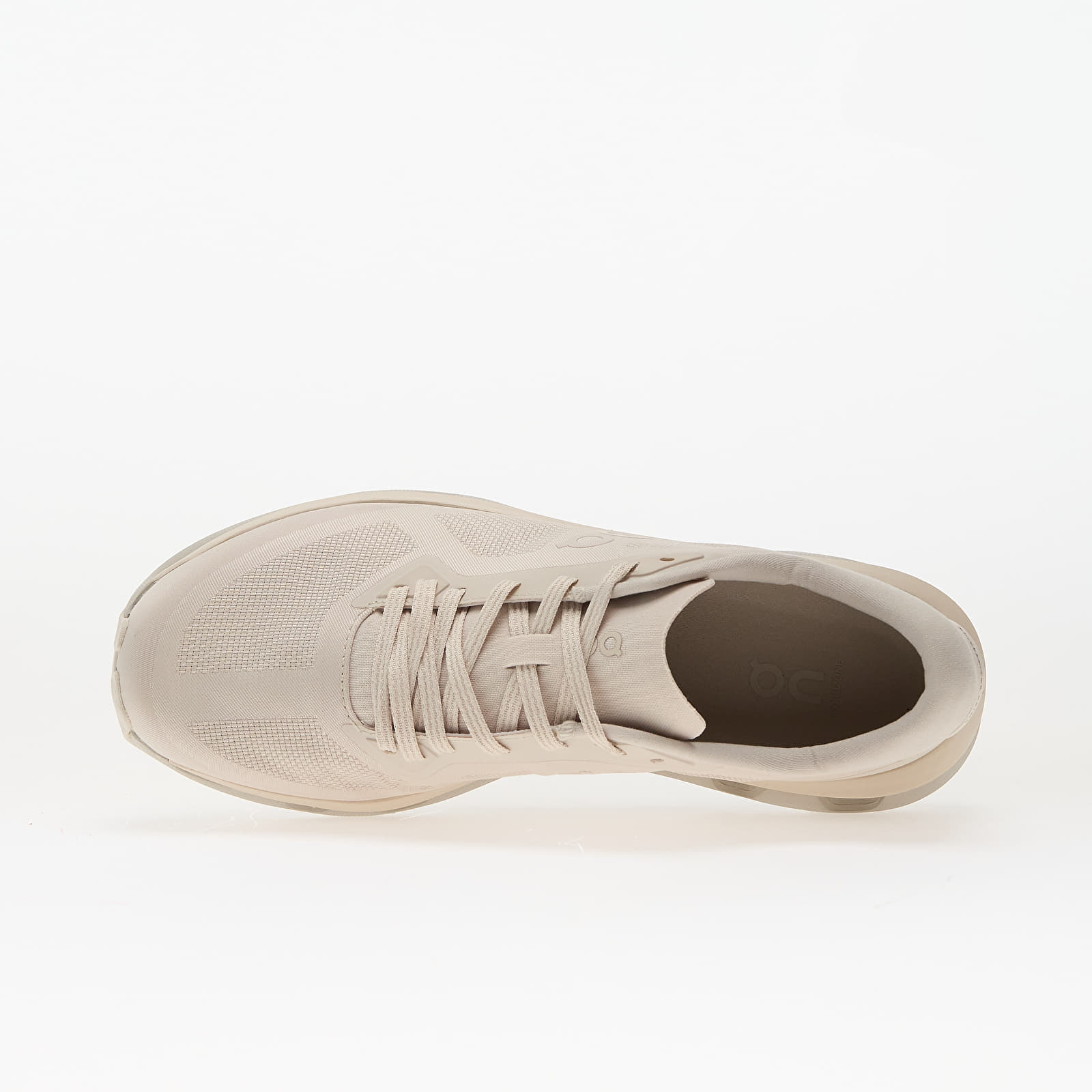 Sneakers och skor för män On M Cloudzone Pearl/ Truffle