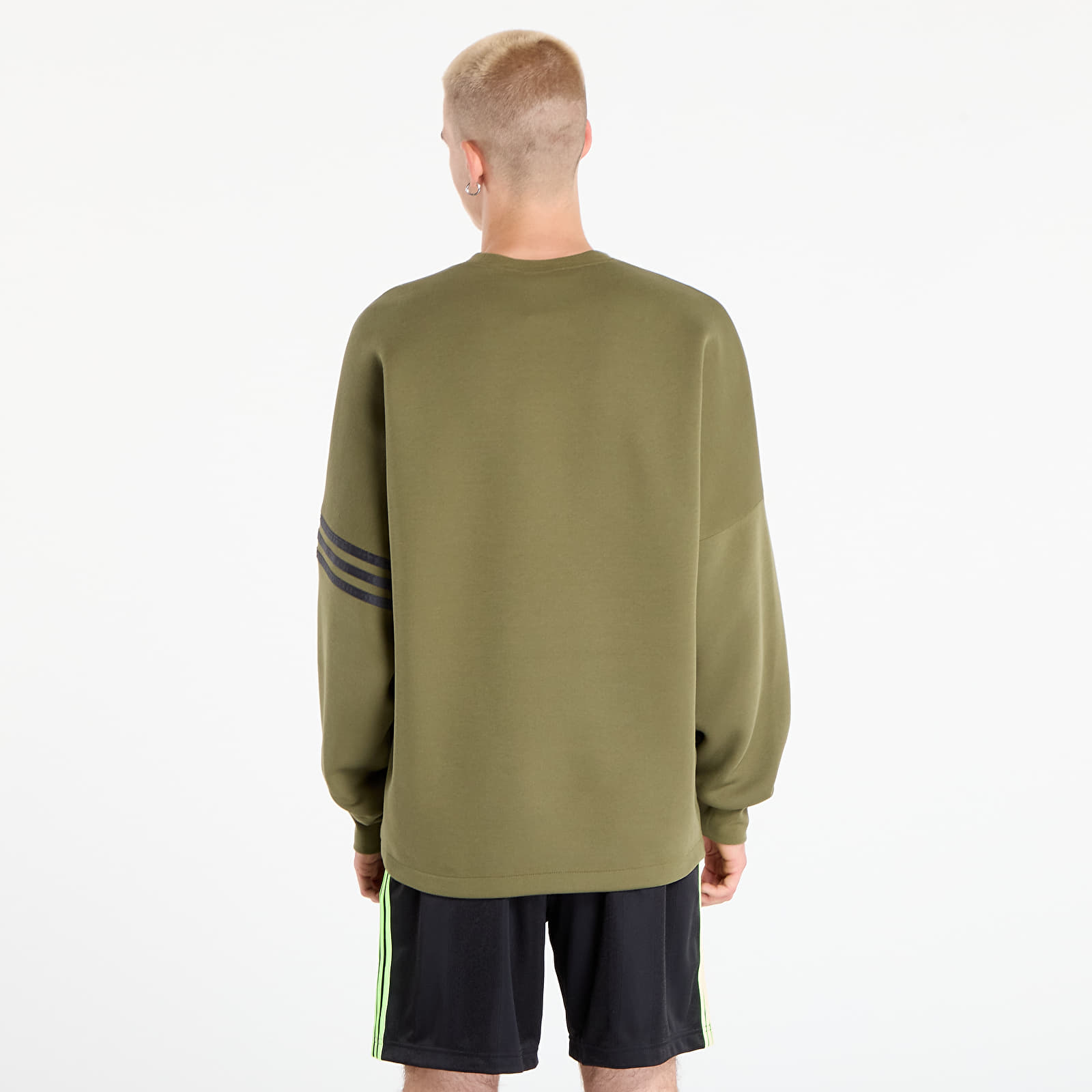 Felpe con cappuccio uomo adidas Nc Ls Os Crew Focus Olive