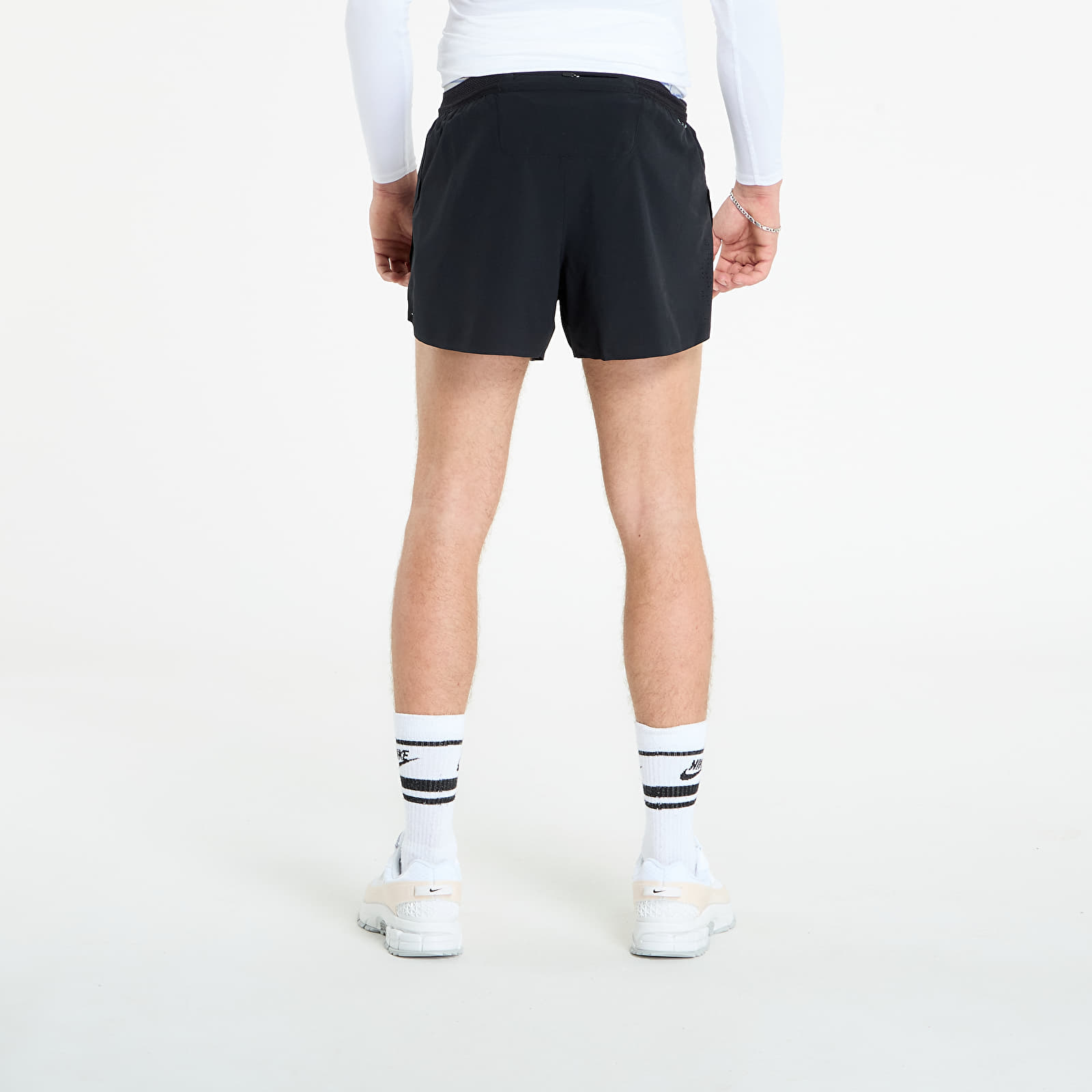 Kraťasy Nike AeroSwift Men's Dri-FIT ADV 4" Brief-Lined Running Shorts Black/ Summit White