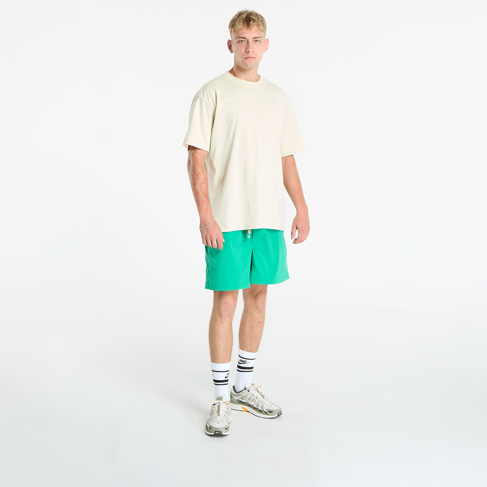 Мъжки къси панталони Nike ACG Men's Hiking Shorts Stadium Green/ Summit White
