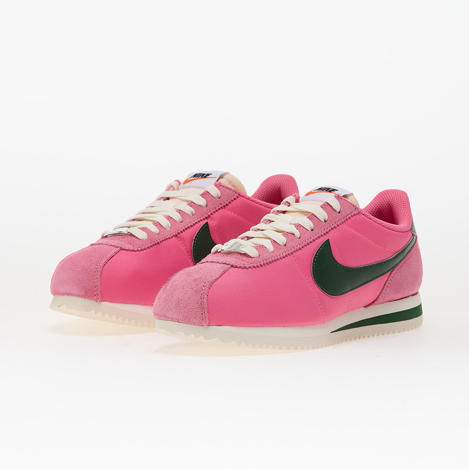 Sneakers und Schuhe für Frauen Nike W Cortez Pinksicle/ Fir-Sail-White-Black-Safety Orange