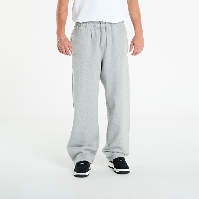 Tepláky Nike Solo Swoosh Men's Fleece Open-Hem Pants Dk Grey Heather/ Lt Smoke Grey/ White