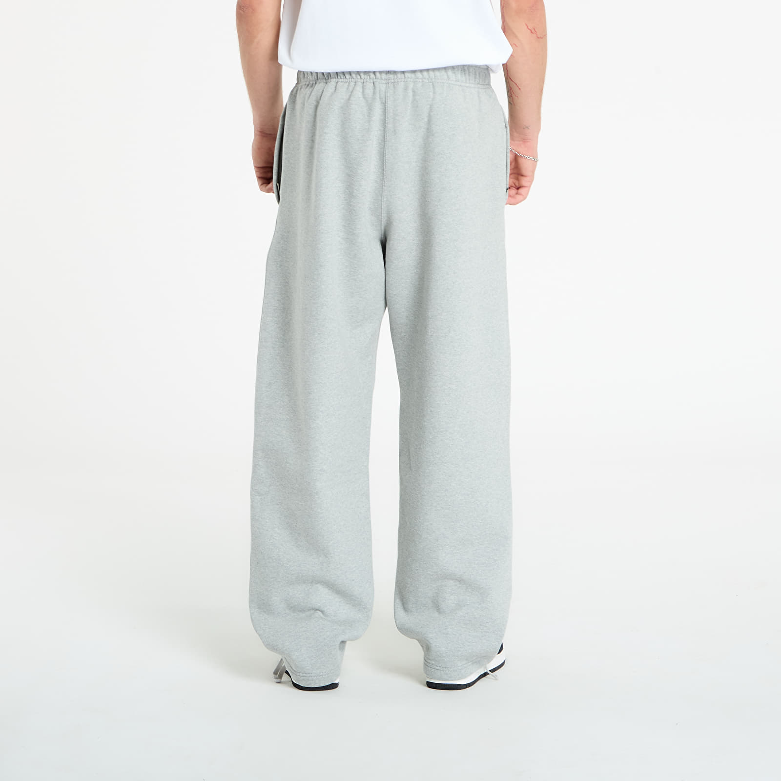 Men's sweatpants Nike Solo Swoosh Men's Fleece Open-Hem Pants Dk Grey Heather/ Lt Smoke Grey/ White