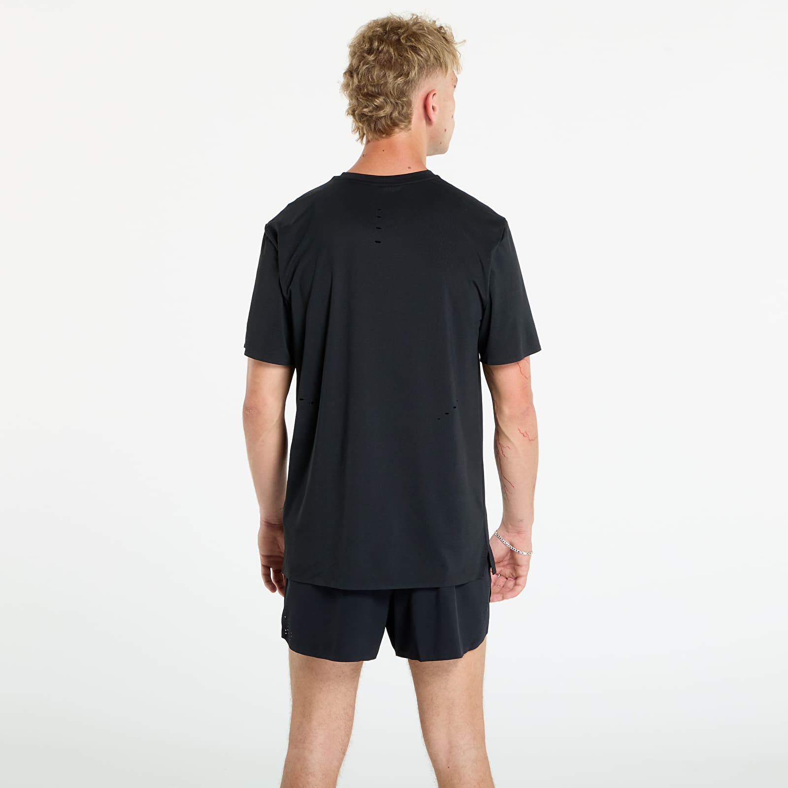 Men's tank tops Nike Run Men's Dri-FIT ADV Short-Sleeve Running Top Black/ Blkref