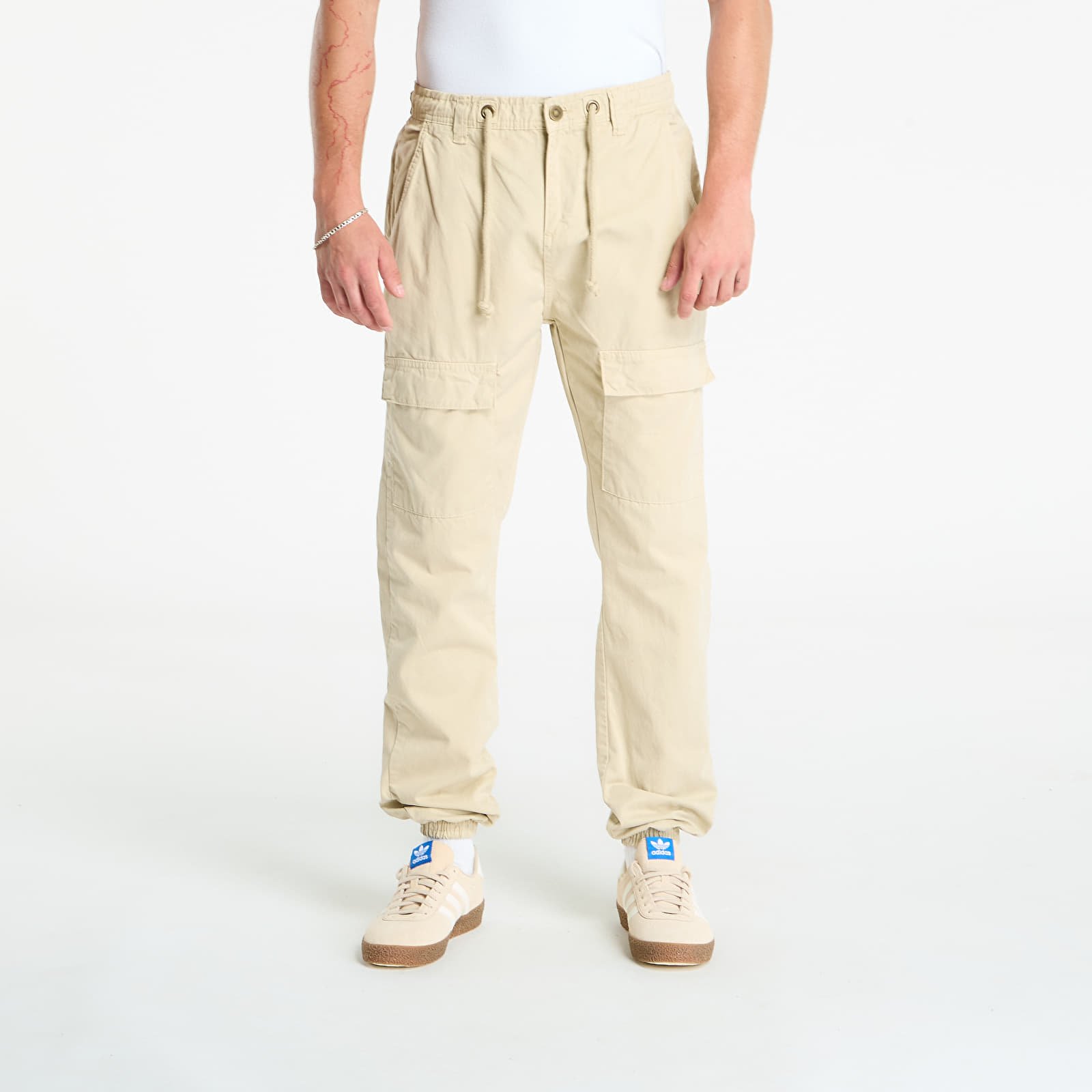 Карго панталони Urban Classics Front Pocket Cargo Jogging Pants Beige