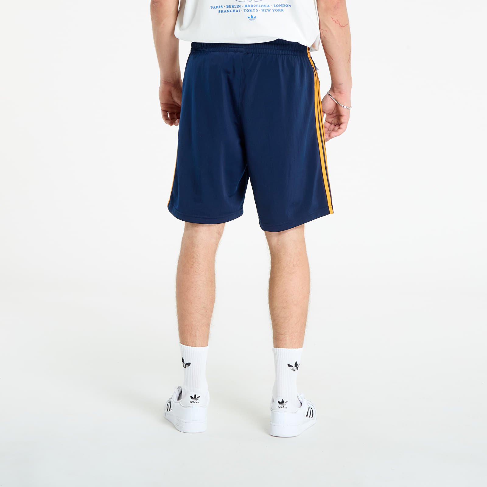 Shorts für Männer adidas Adicolor Firebird Shorts Night Indigo/ Black/ Better Scarlet