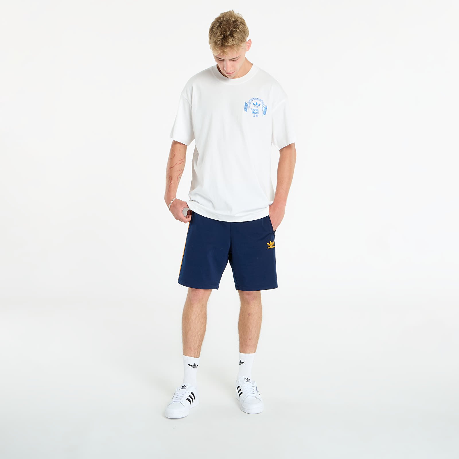 Shorts für Männer adidas Adicolor Firebird Shorts Night Indigo/ Black/ Better Scarlet