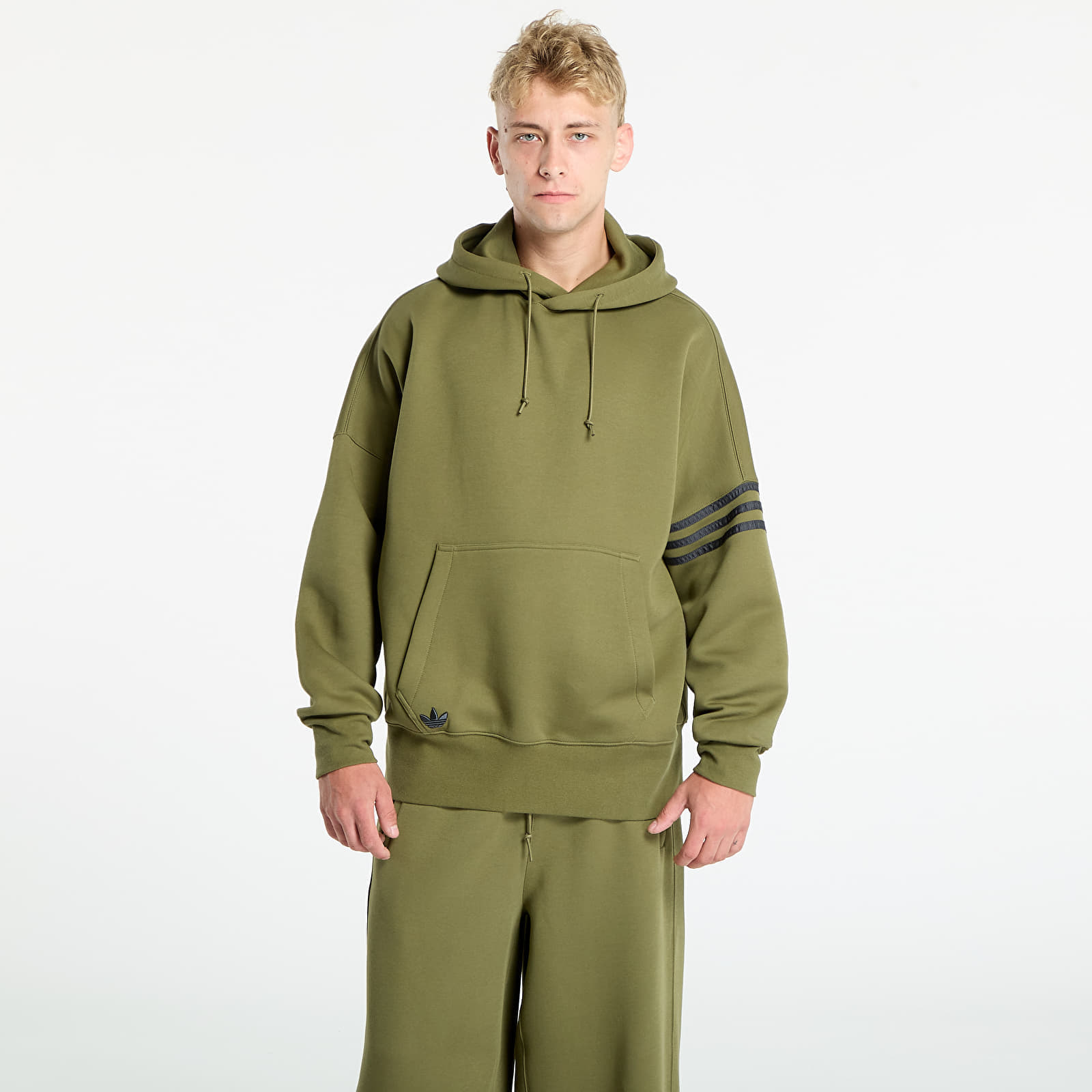 Sweatshirt adidas Neuclassics Hoodie Focus Olive L