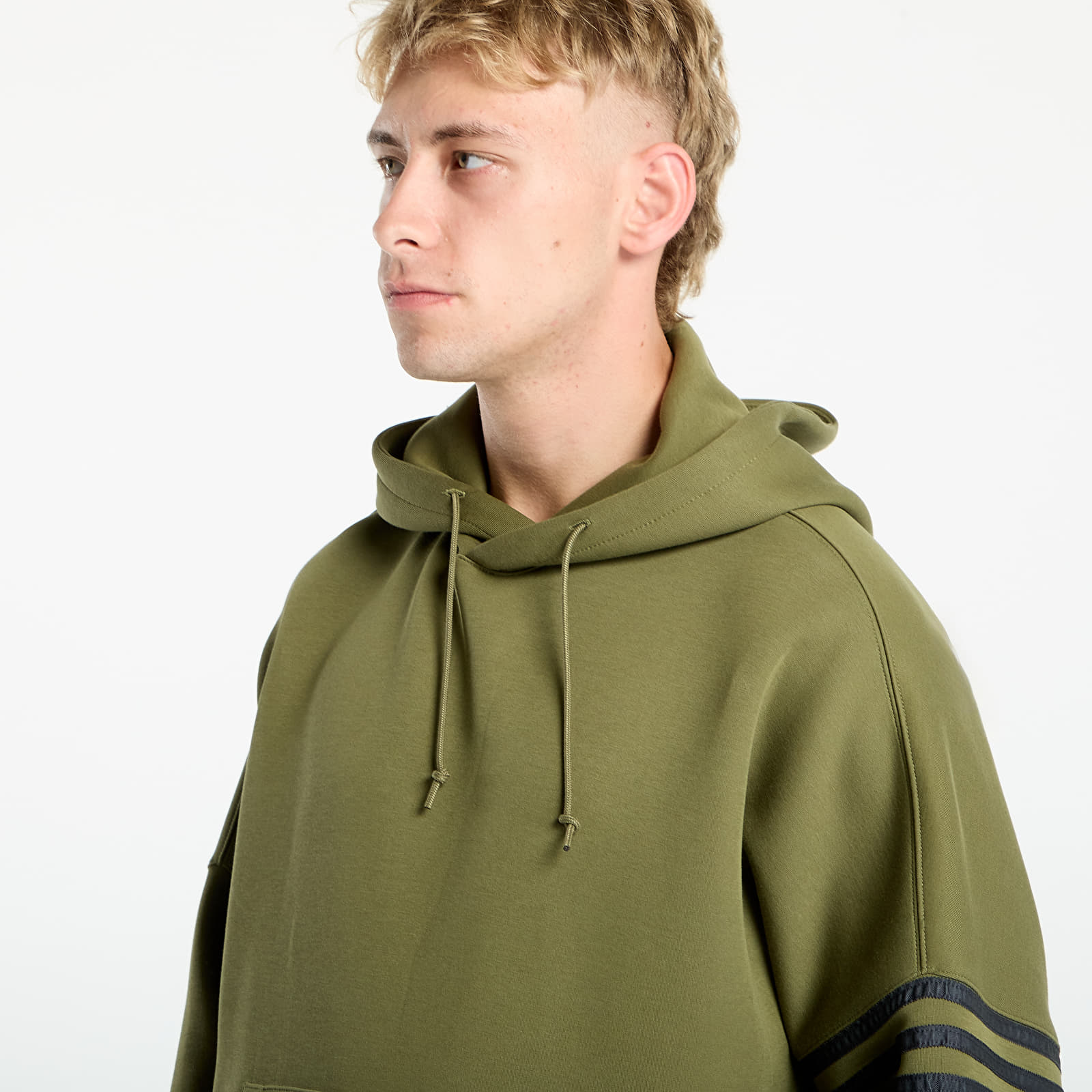 Men's sweatshirts adidas Neuclassics Hoodie Focus Olive