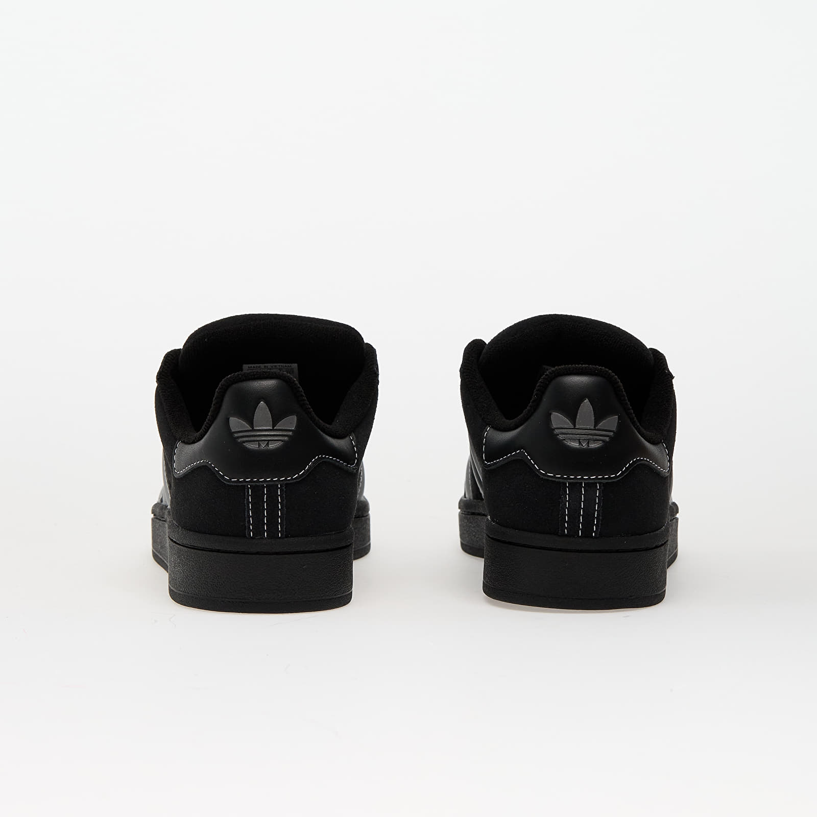 Мъжки кецове и обувки adidas Campus 00s Core Black/ Metallic Silver/ Iron Metalic