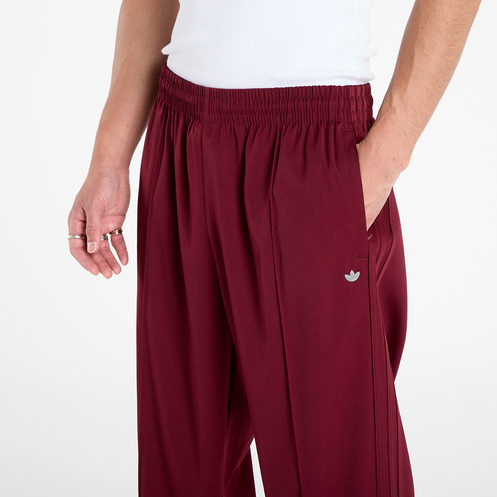 Hosen für Männer adidas Premium Baggy Track Pants Better Scarlet/ Black