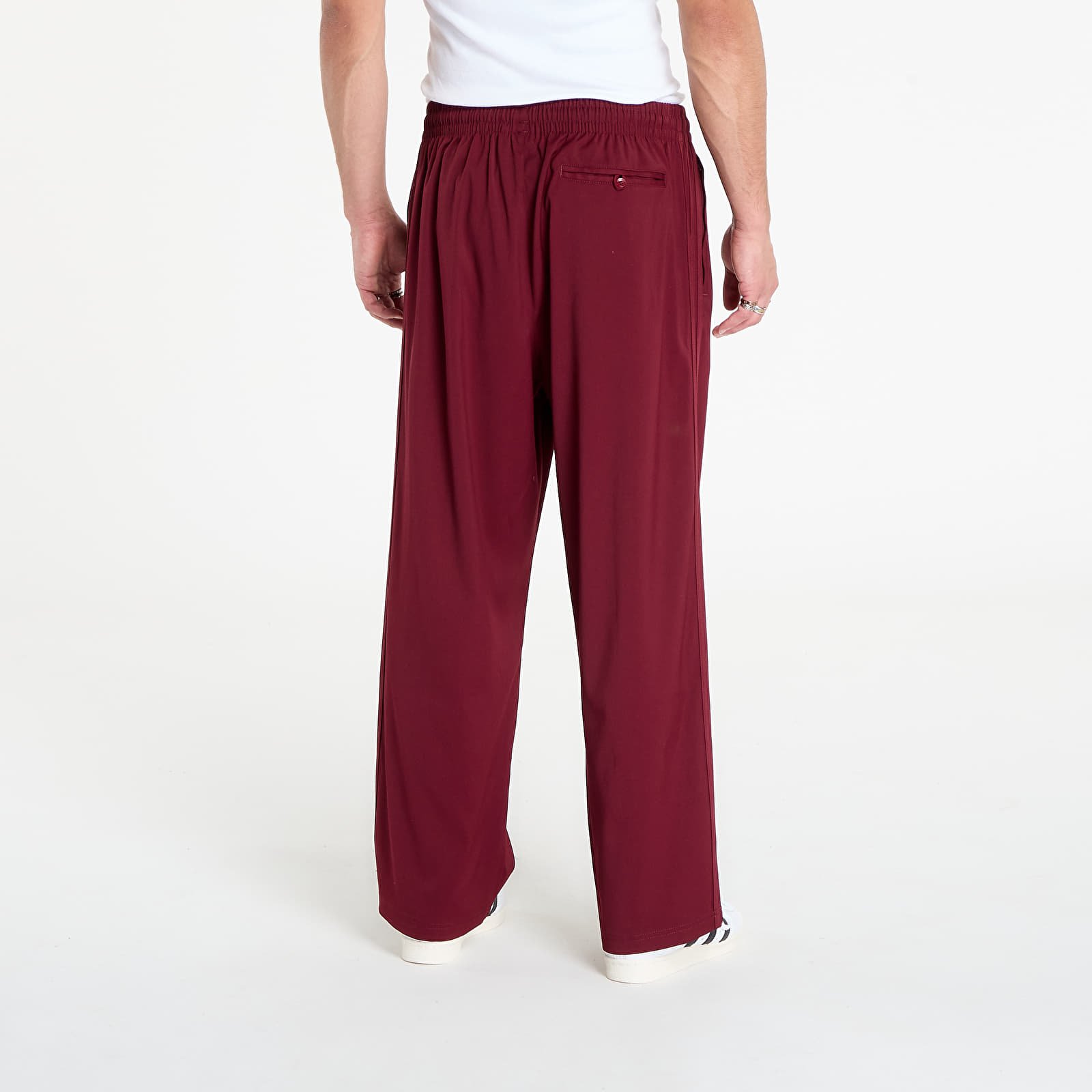 Hosen für Männer adidas Premium Baggy Track Pants Better Scarlet/ Black