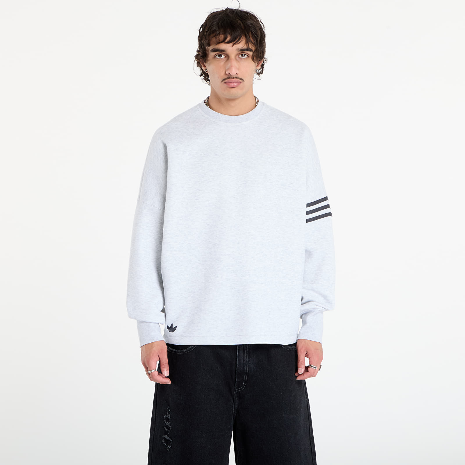 Hoodies and sweatshirts adidas Neuclassics Oversized Crew Sweatshirt Light Grey Heather