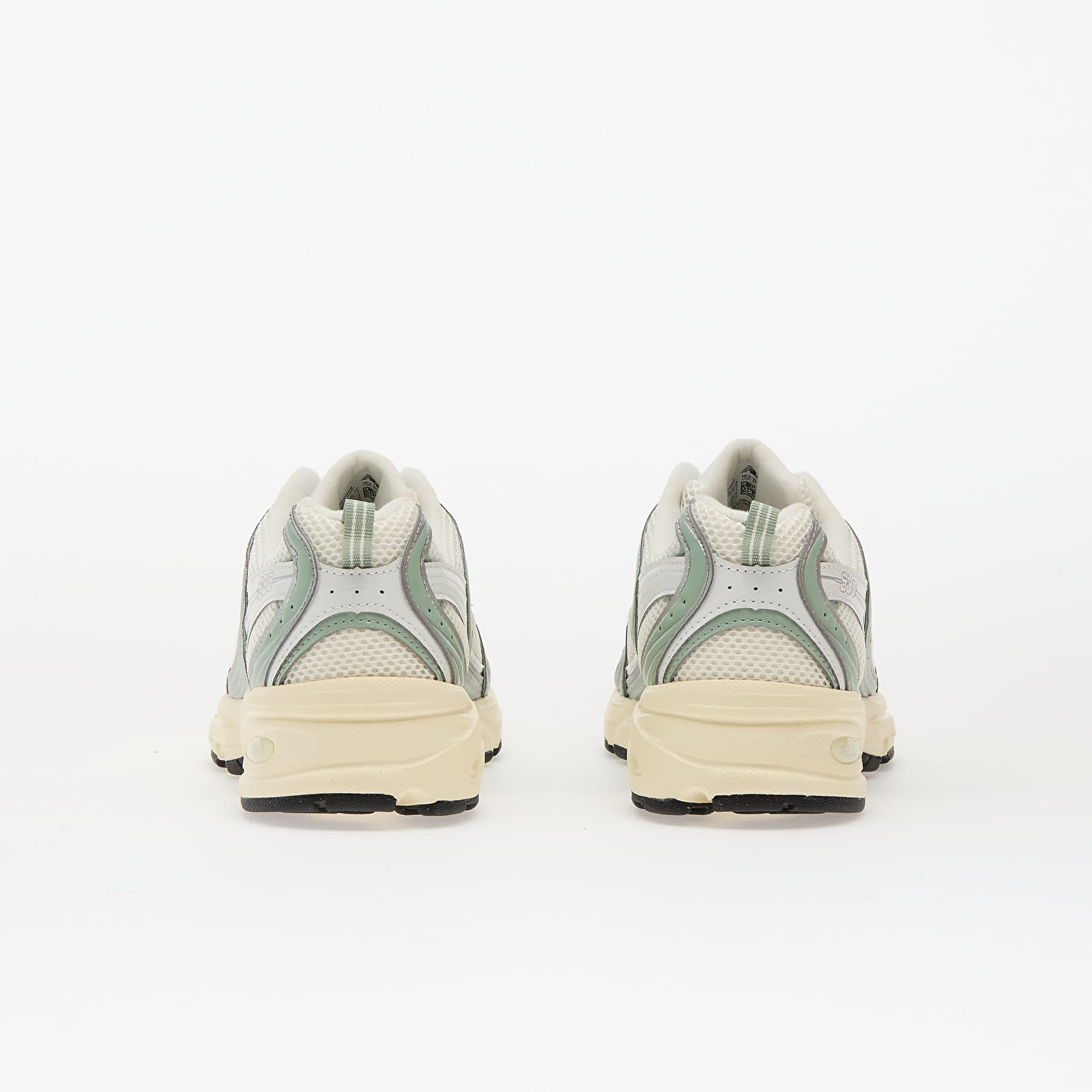 Turnschuhe und Schuhe für Männer New Balance 530 Silver Metallic