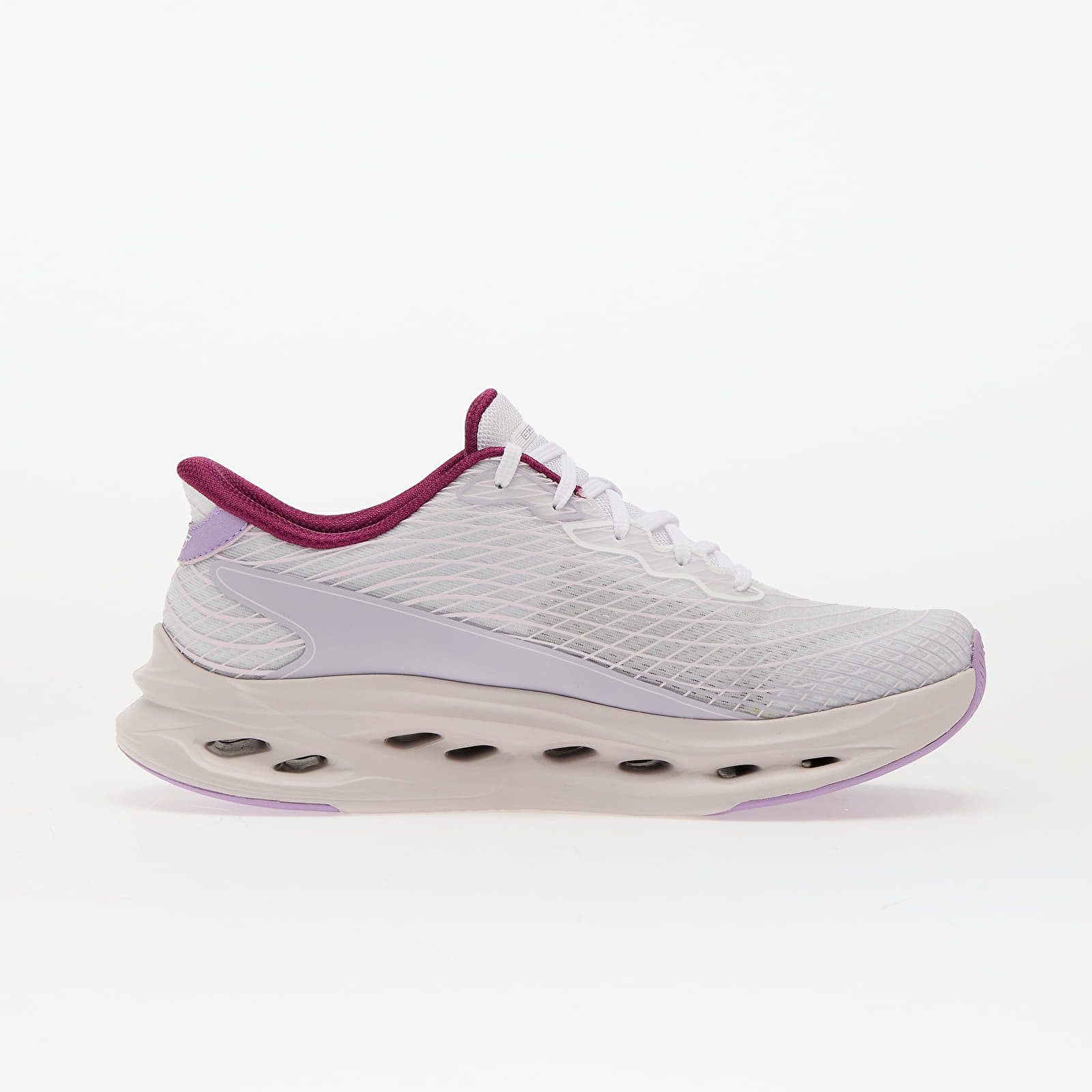 Women's sneakers and shoes Skechers Max Cushioning Glide-Step White