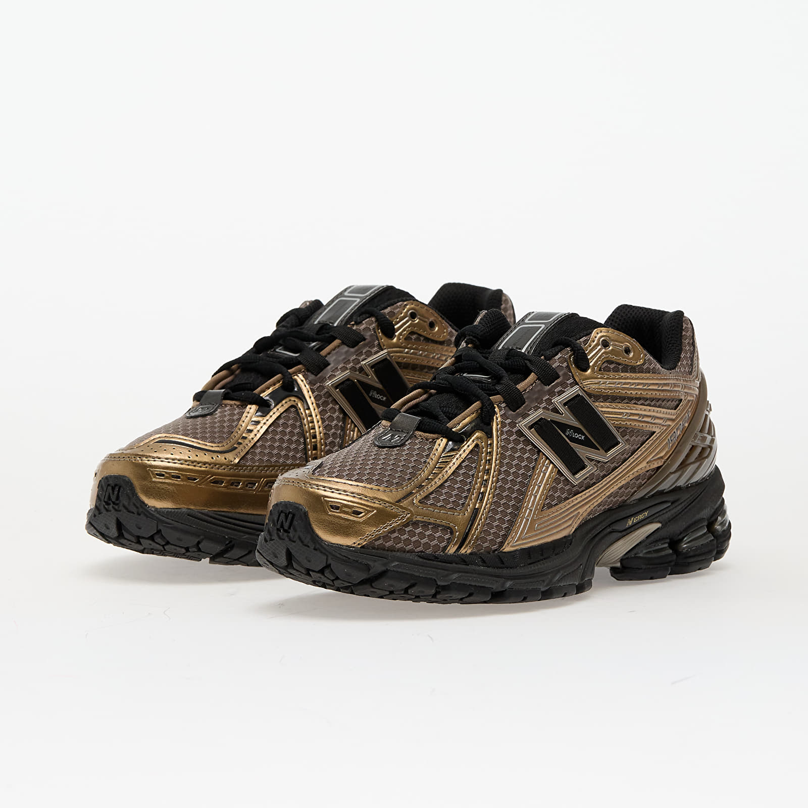 Men's sneakers and shoes New Balance 1906 Mushroom