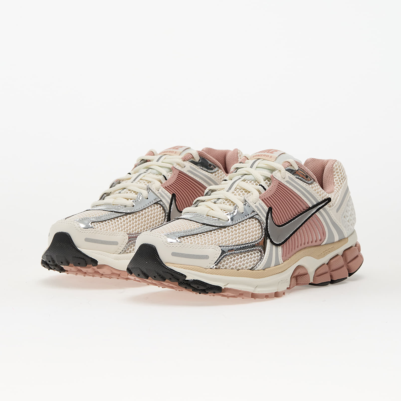 Women's sneakers and shoes Nike W Zoom Vomero 5 Sail/ Sail-Pearl White-Particle Pink-Black-White