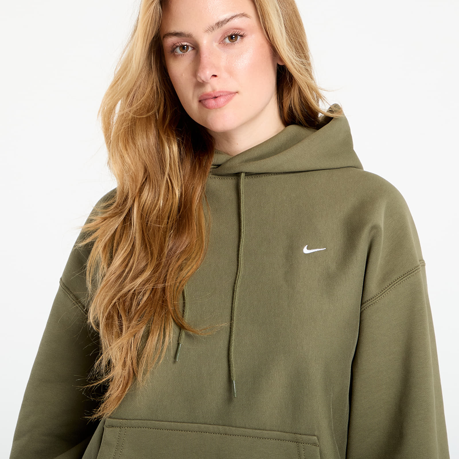Hoodies and sweatshirts Nike Solo Swoosh Men's Pullover Hoodie Medium Olive/ Medium Olive/ White