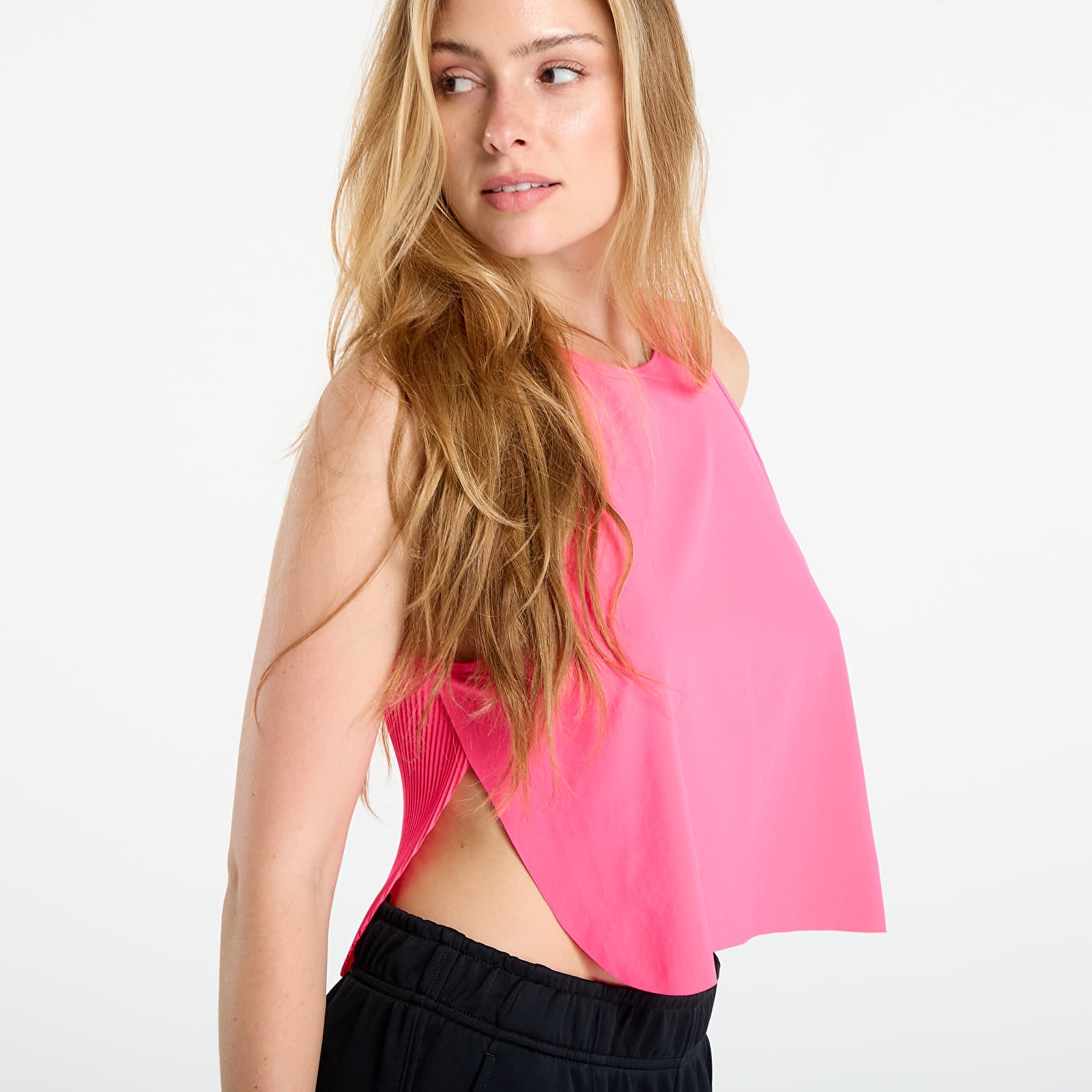Tanktops fĂĽr Frauen Nike AeroSwift Women's Dri-FIT ADV Cropped Running Tank Top Hyper Pink/ Black