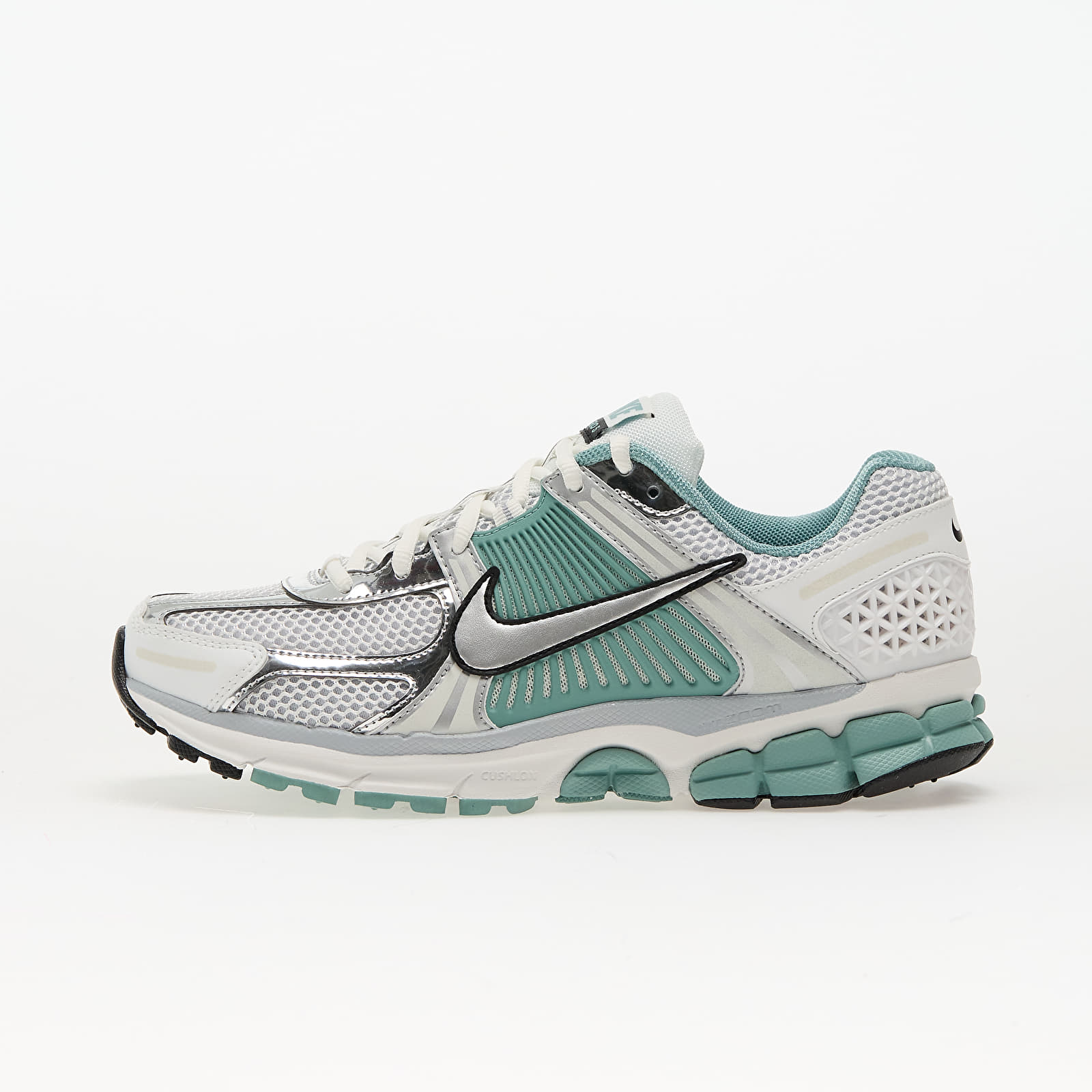 Women's sneakers and shoes Nike W Zoom Vomero 5 Summit White/ Mtlc Silver-Wolf Grey-Pure Platinum-Cannon-Black