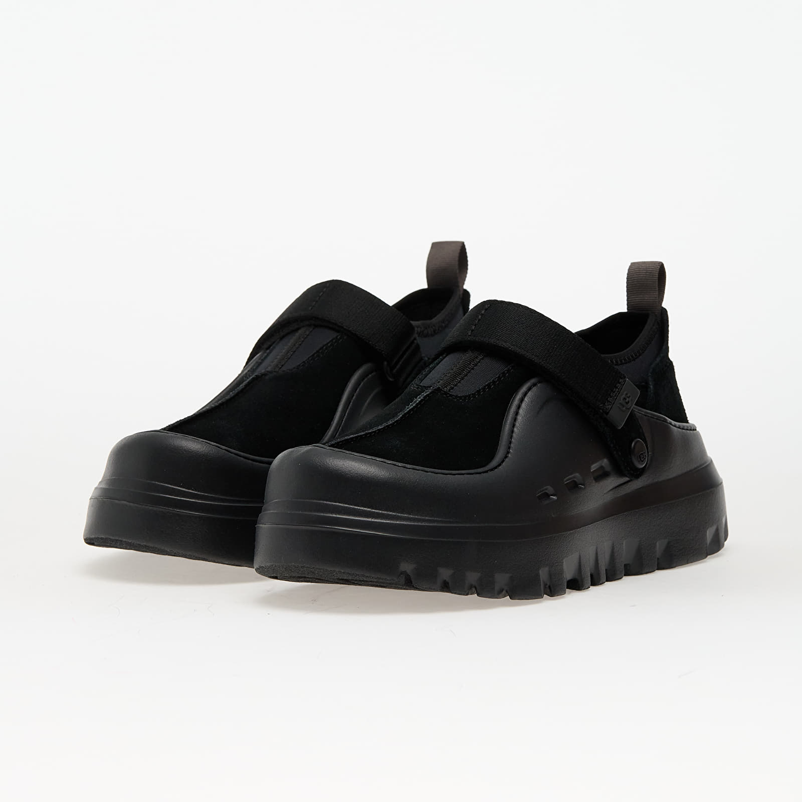 Turnschuhe und Schuhe für Männer UGG M Peakmod Lowcut Black/ Black