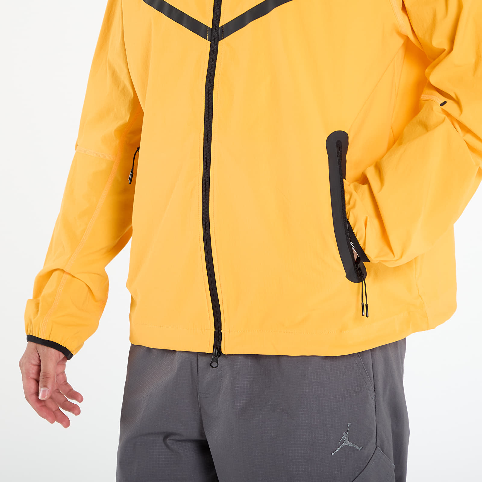 Jachete pentru bărbați Nike Tech Men's Woven Full-Zip Windrunner Jacket Sundial