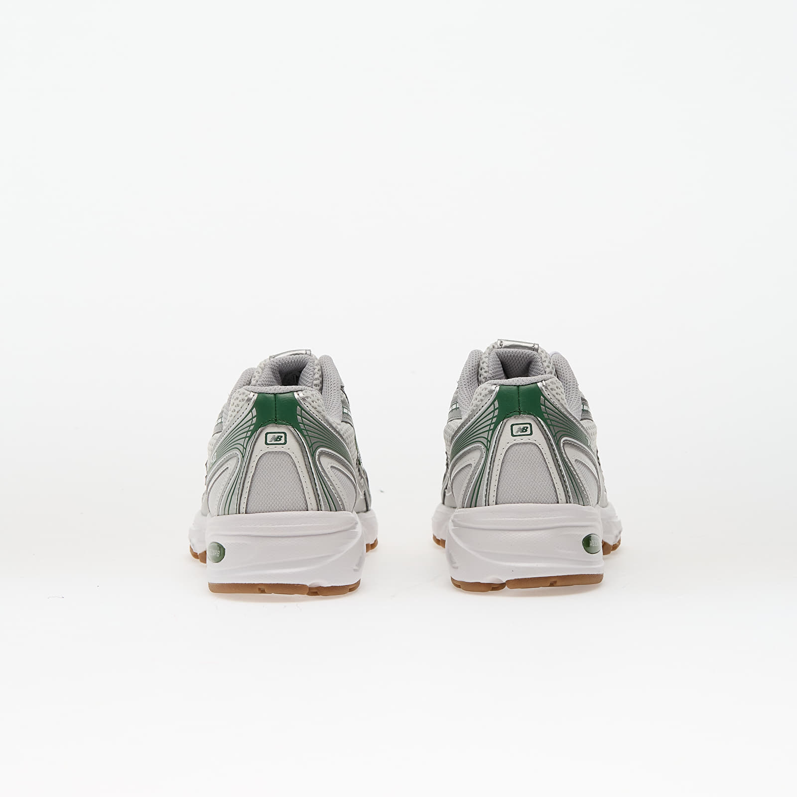 Încălțăminte și sneakerși pentru bărbați New Balance 740 Grey Matter