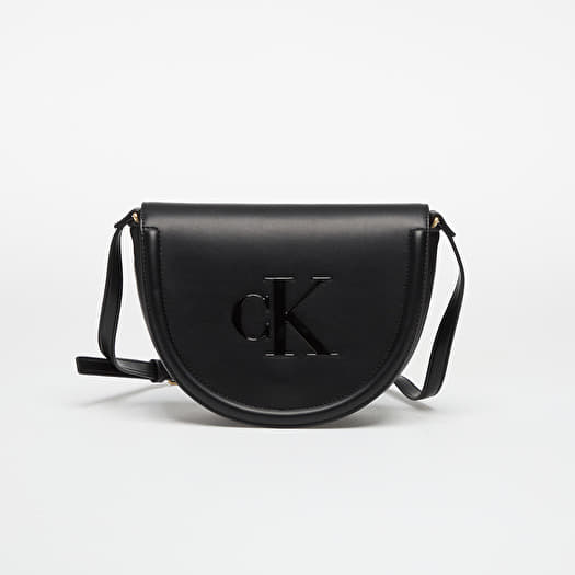 Tasche Calvin Klein Bold Saddle Crossbody Black