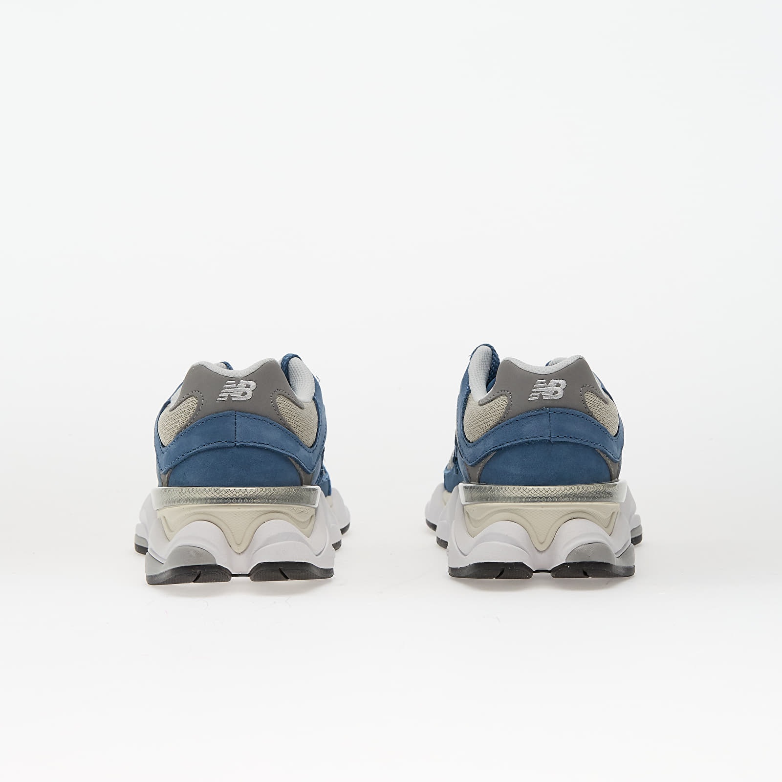 Men's sneakers and shoes New Balance 9060 Shoreline Blue