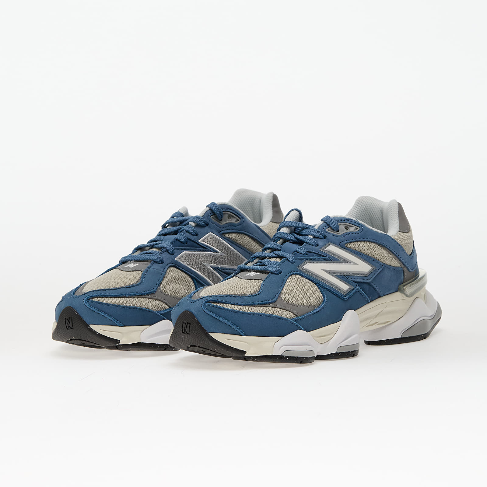 Men's sneakers and shoes New Balance 9060 Shoreline Blue