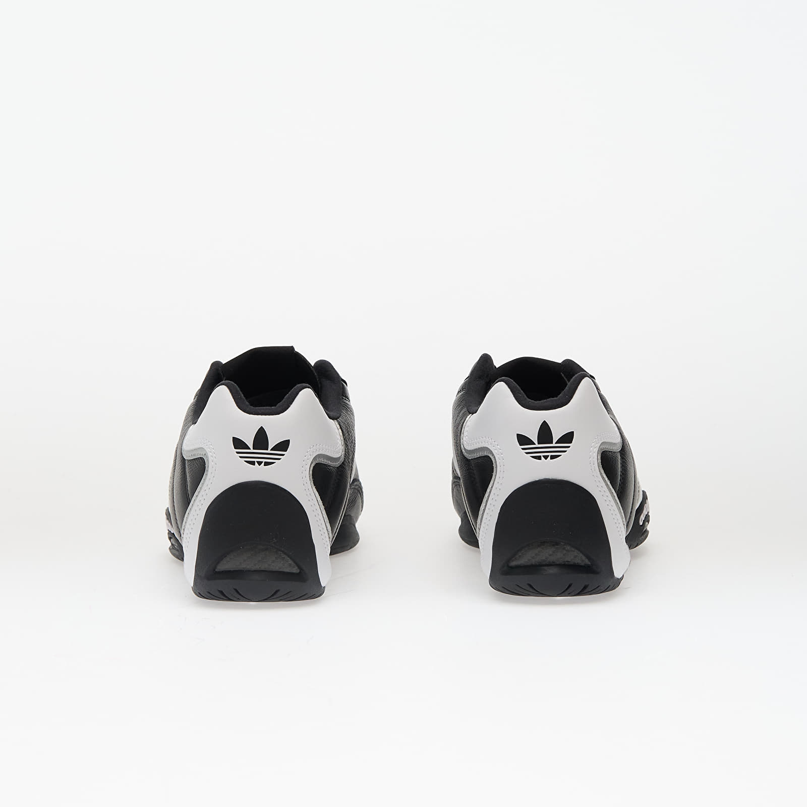 Men's sneakers and shoes adidas Adiracer Lo Core Black/ Ftw White/ Core Black