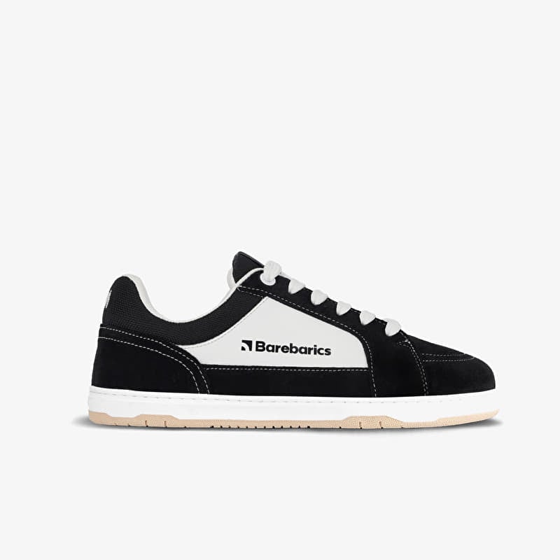 Barebarics Legend Black & White