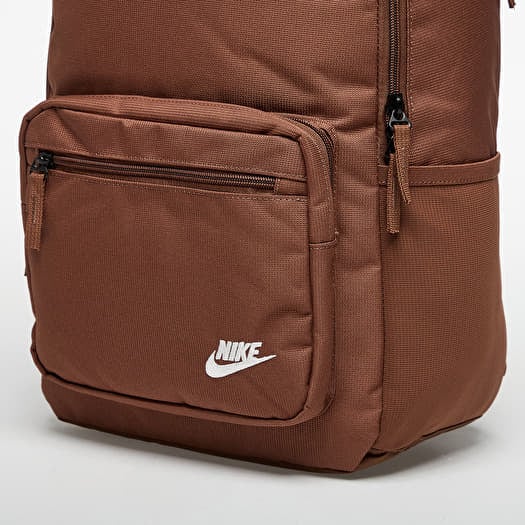 brown backpack nike Nike Heritage Eugene Backpack (23L) Fauna Brown/ Fauna Brown/ Summit White