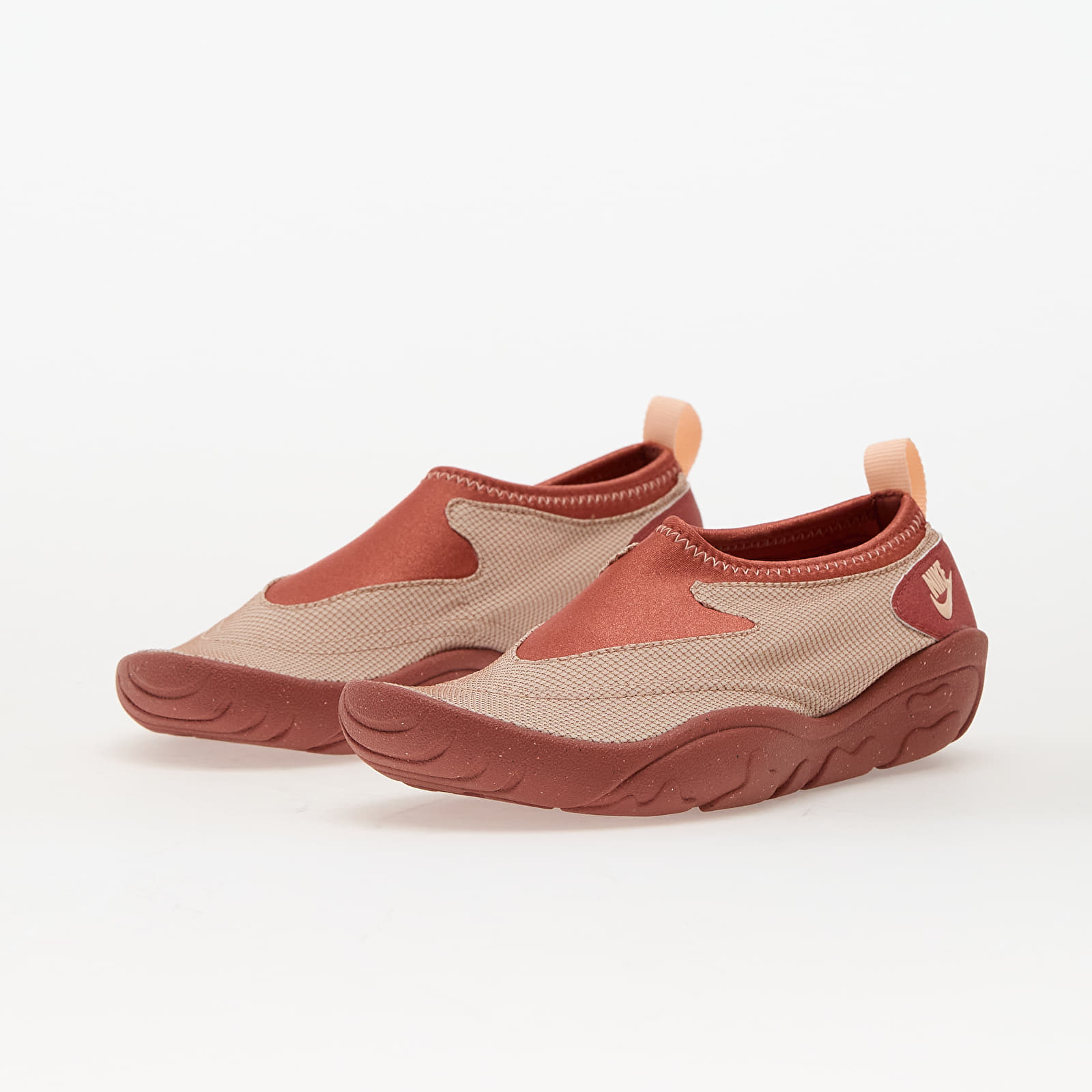Ženski čevlji Nike W Aqua Turf Particle Beige/ Washed Coral-Canyon Rust