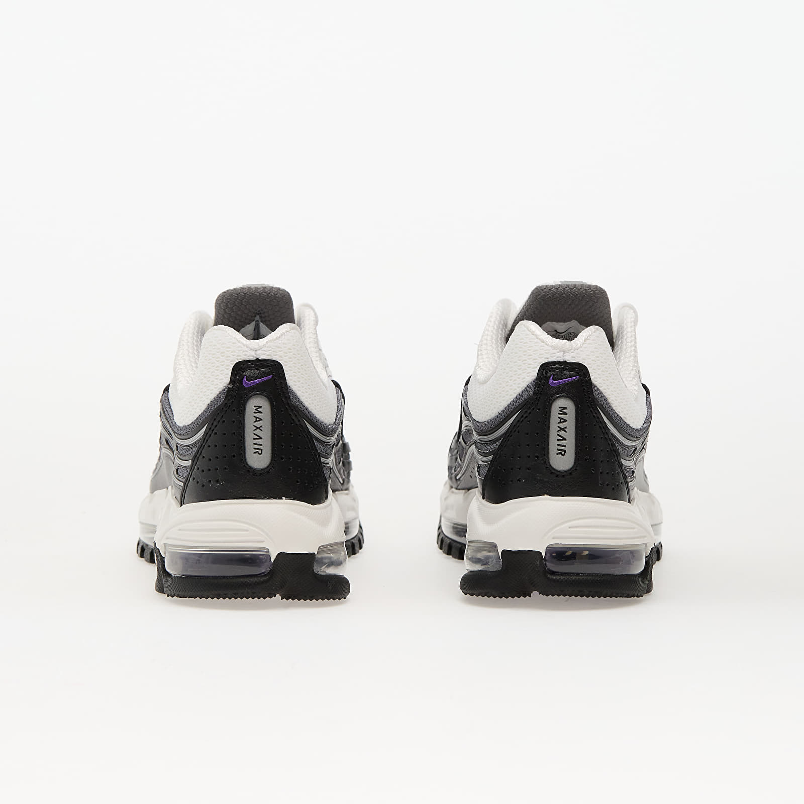 Ténis e sapatos para homem Nike Air Max Tl 2.5 White/ Wild Grape-Black-Smoke Grey
