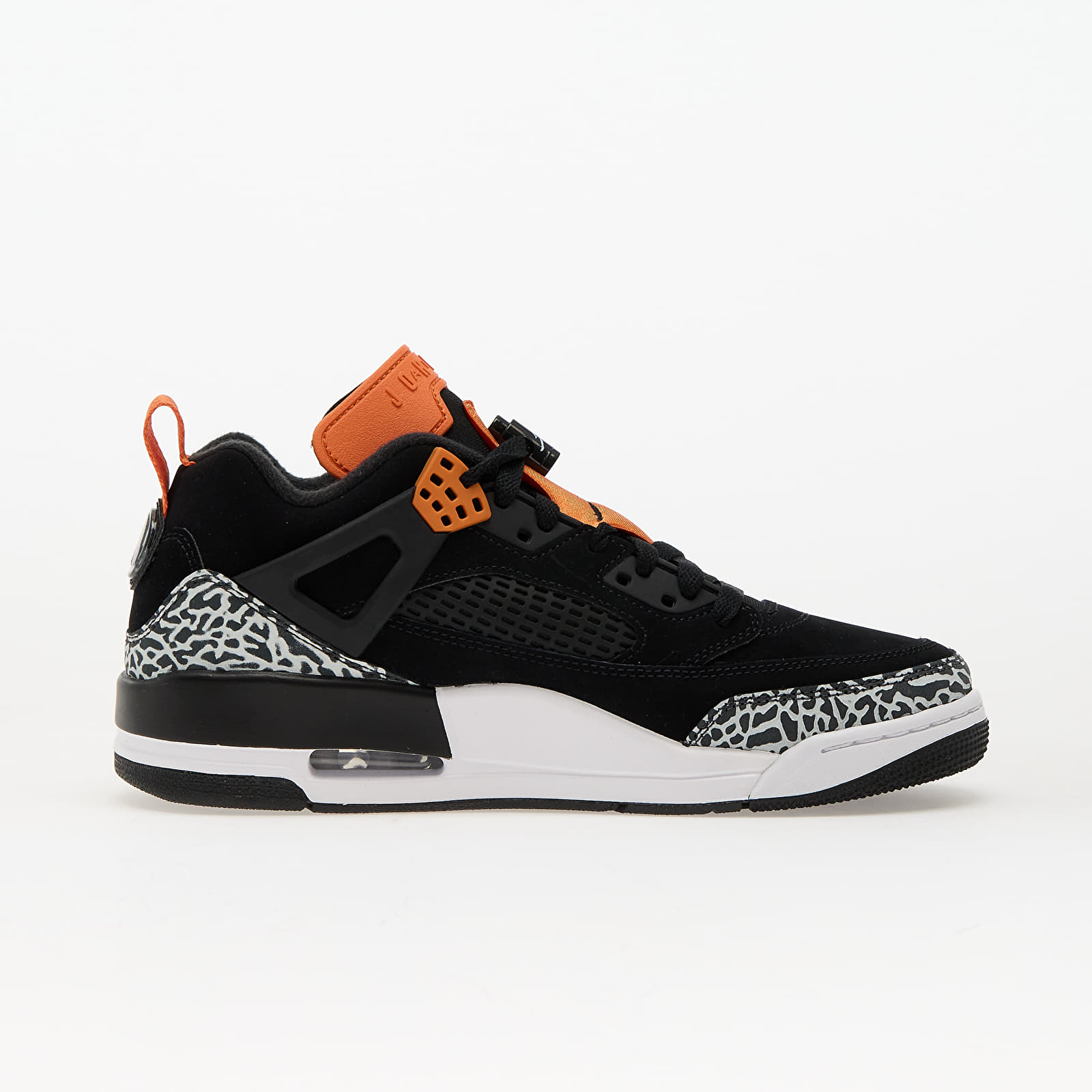 Men's sneakers and shoes Nike Jordan Spizike Low Black/ Black-Starfish-White-Photon Dust