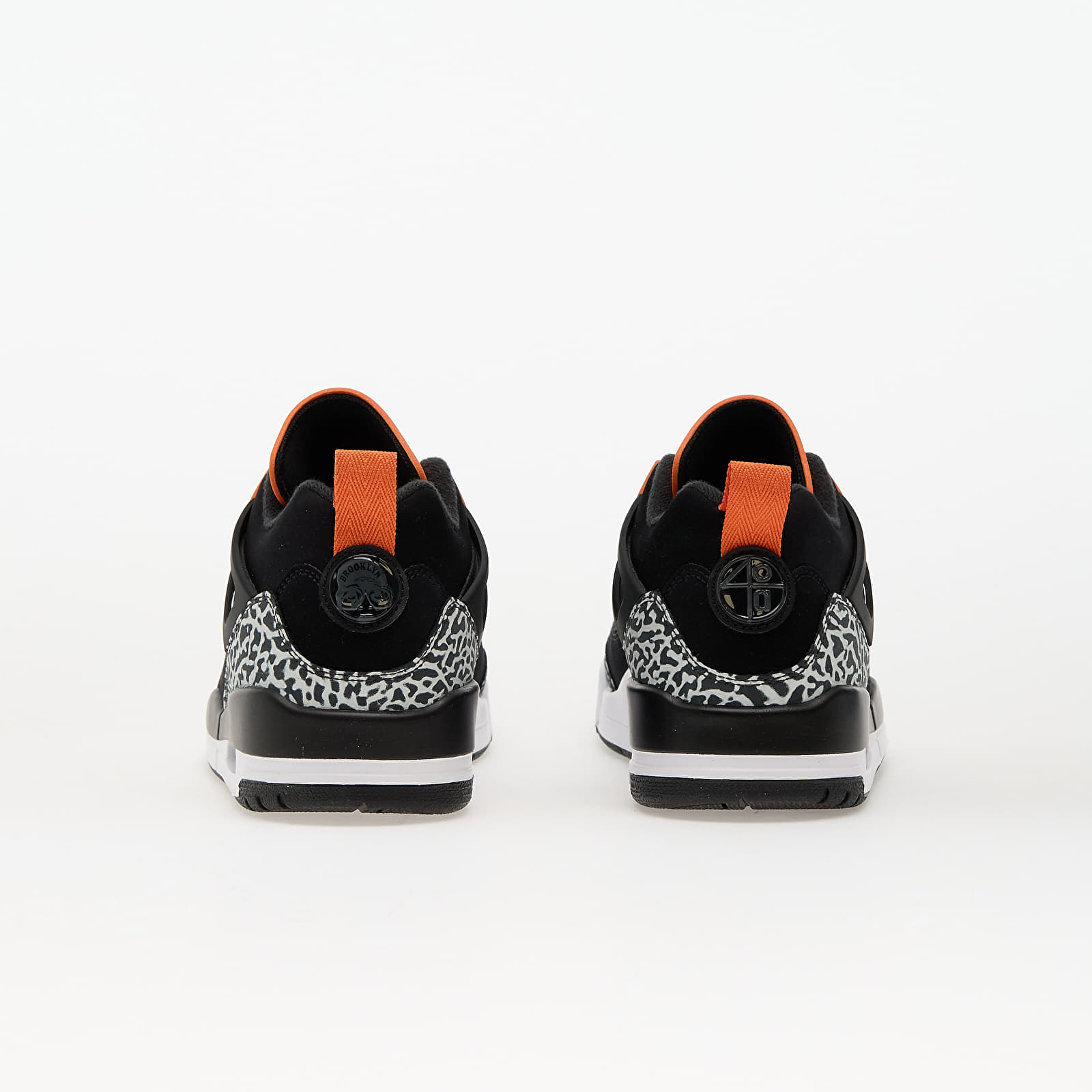 Men's sneakers and shoes Nike Jordan Spizike Low Black/ Black-Starfish-White-Photon Dust