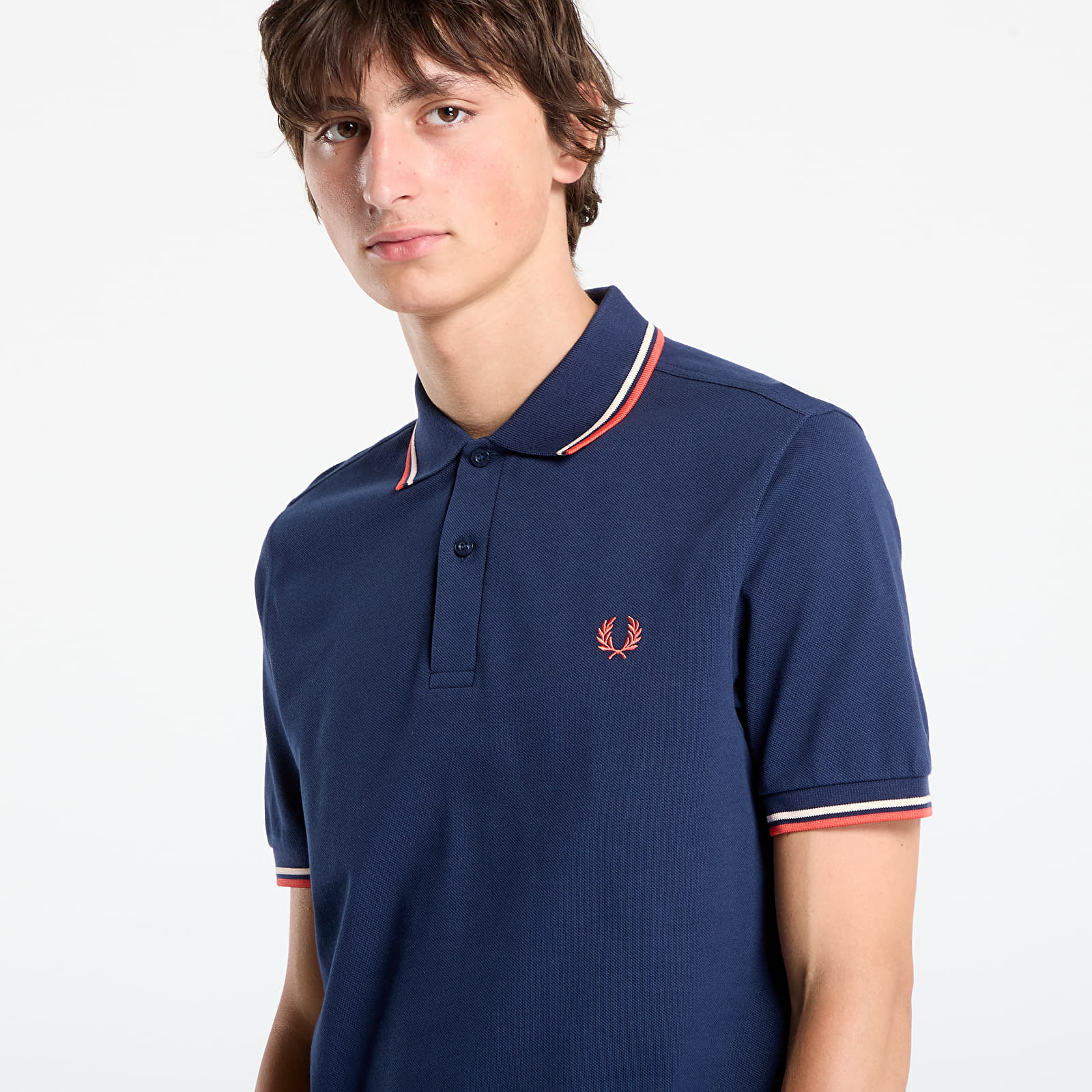 Moške majice  FRED PERRY Twin Tipped Fred Perry Shirt Tnsblu/ Slkp/ Flam