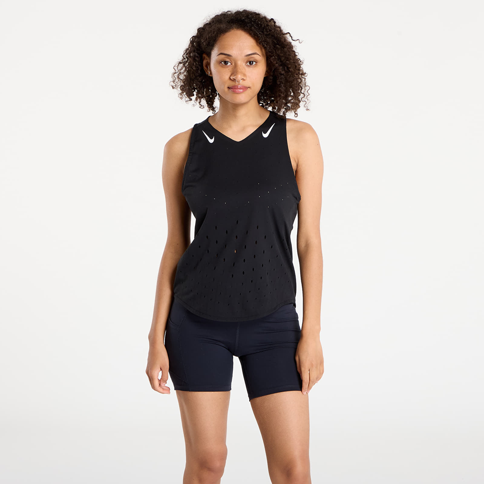 Camisetas de tirantes para mujer Nike AeroSwift Women's Dri-FIT ADV Running Singlet Black/ White/ White