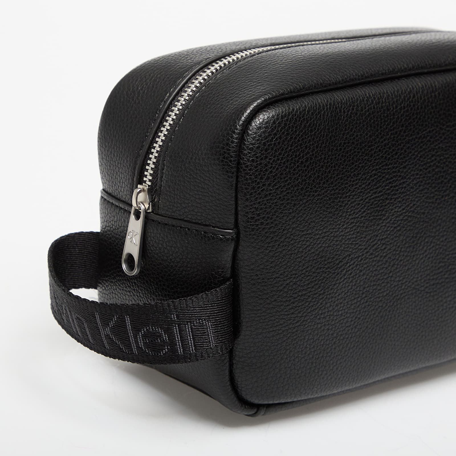 Outros acessórios Calvin Klein Cargo Dopp Kit Black