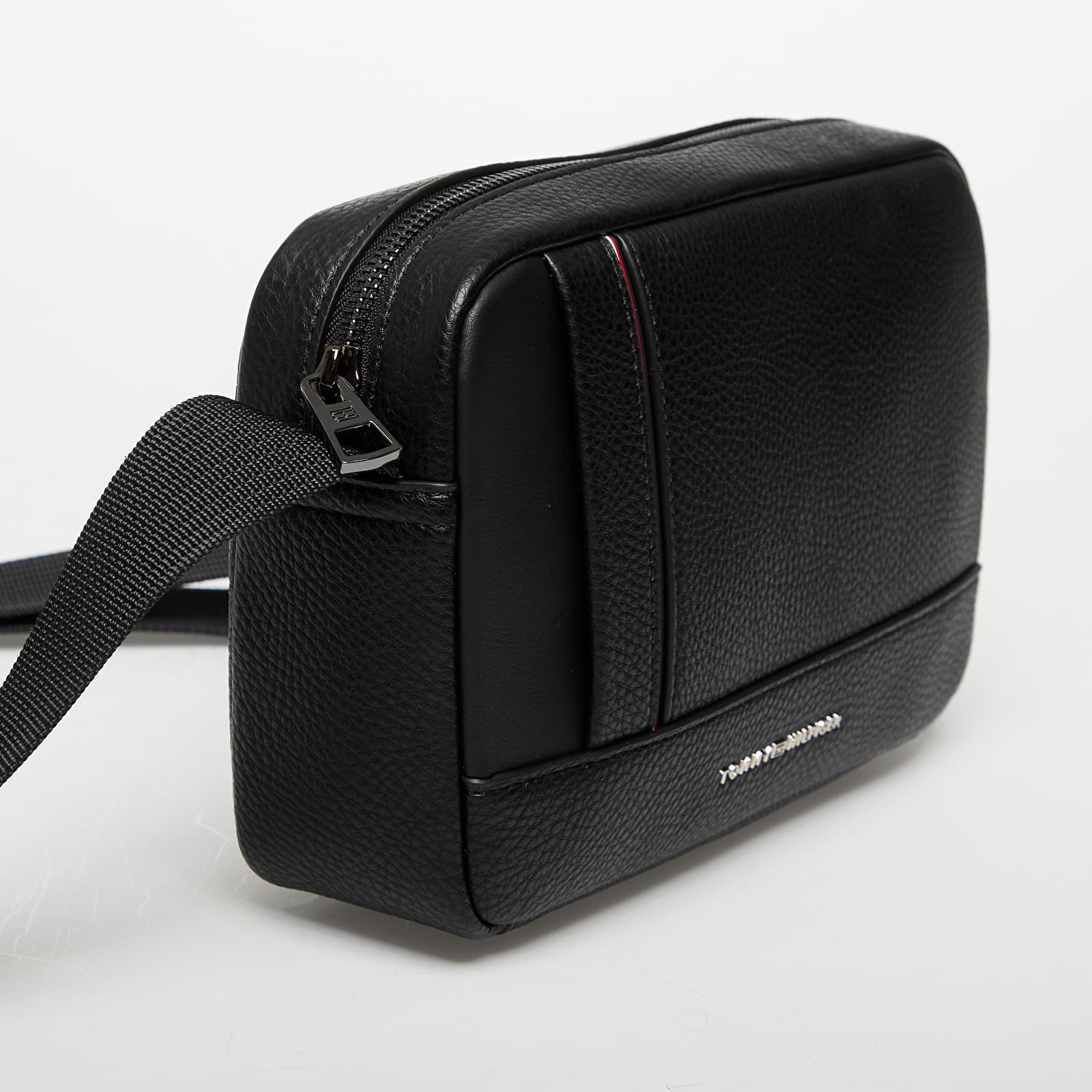Bolsas de ombro Tommy Hilfiger Central Ew Reporter Black