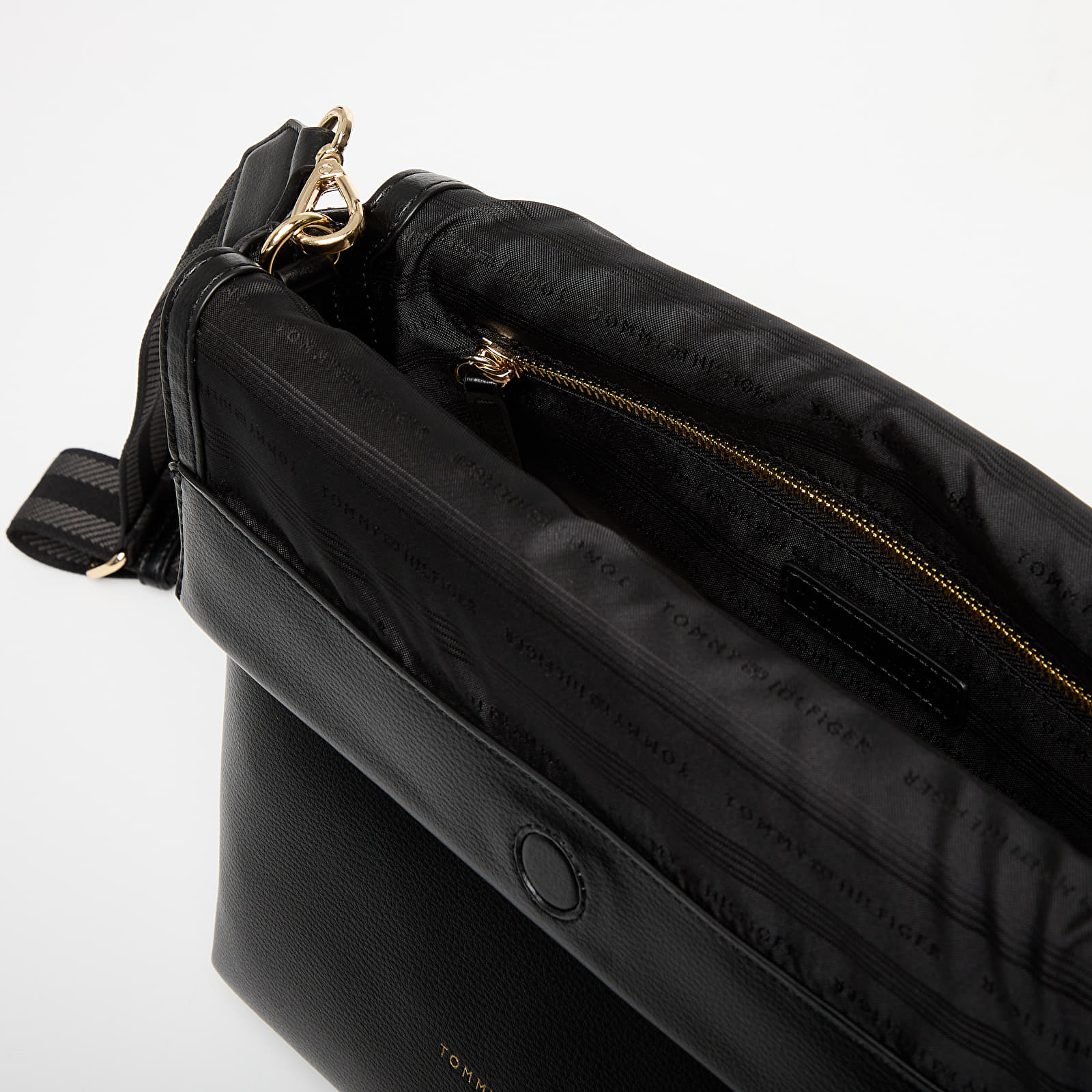 Shoulder bags Tommy Hilfiger Logotape Med Crossover Black